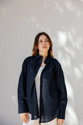 Linen shirt in Navy Blue